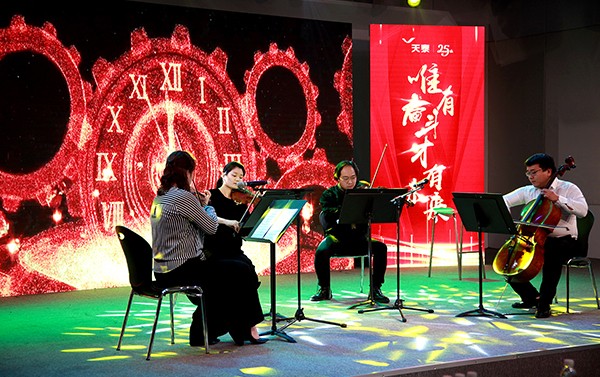 1548835922976525ubyV.jpg 1547981008858091.jpg