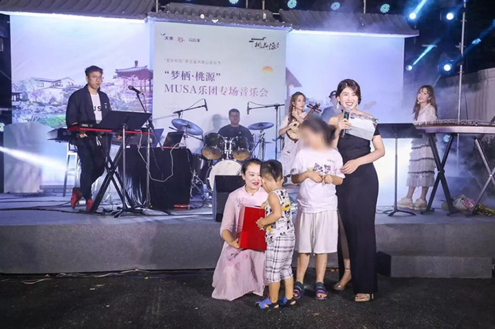 1565059105631945xxen.jpg 1.jpg