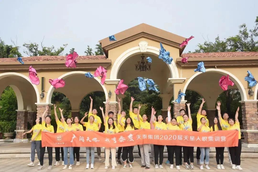 1604885298695373CUpe.jpg 6.jpg