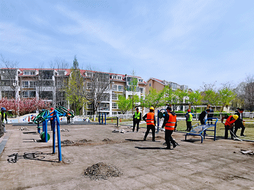 1657093175573888H2Io.gif 640.gif